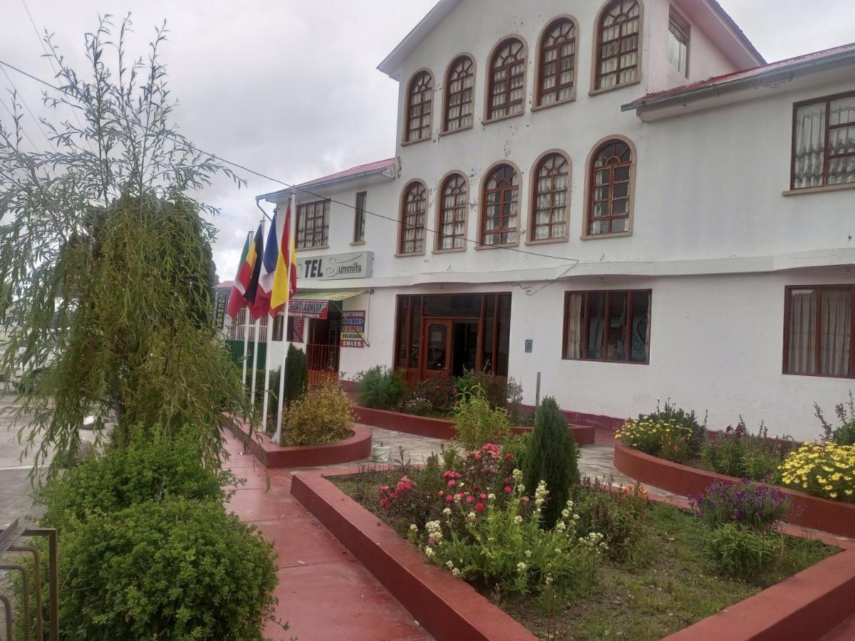 Hotel Summita Yunguyo Buitenkant foto