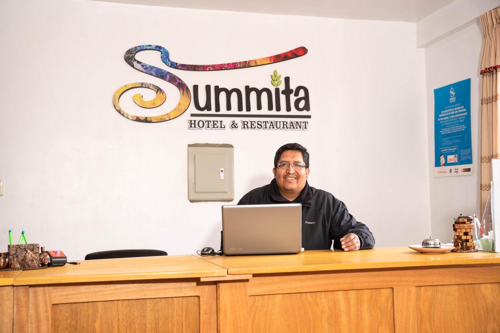Hotel Summita Yunguyo Buitenkant foto