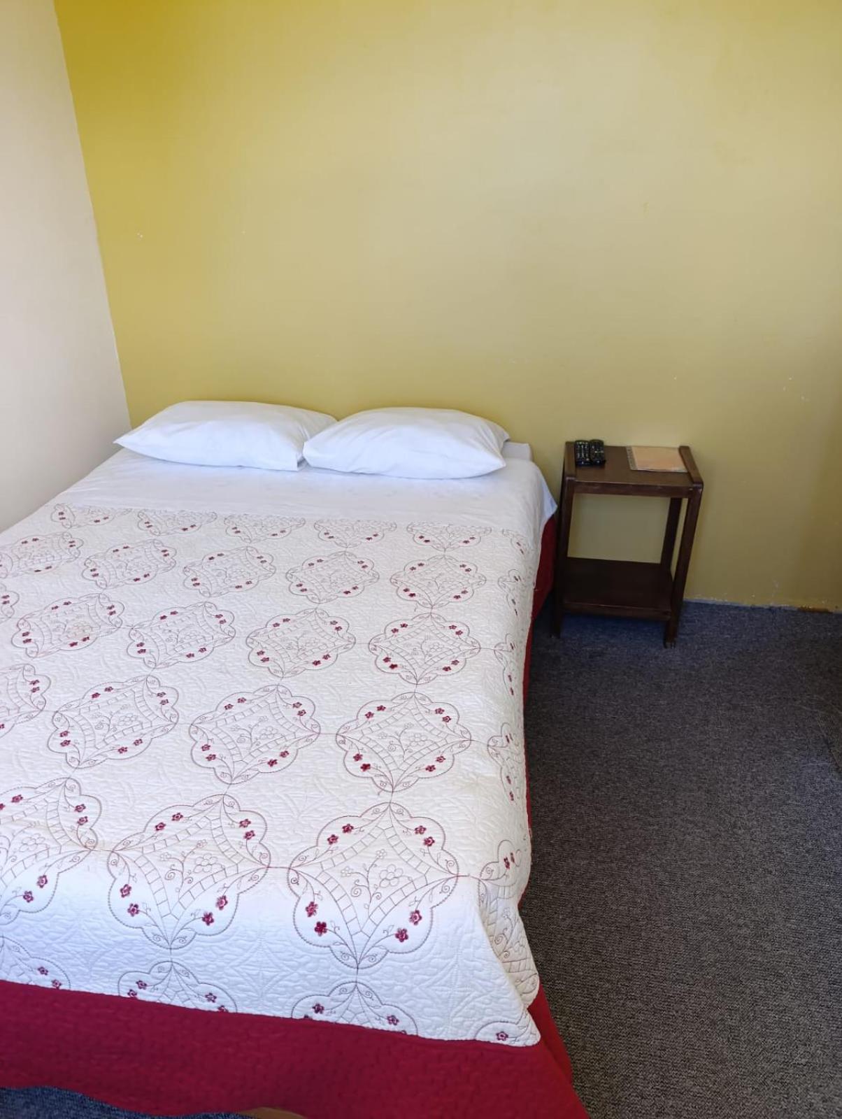 Hotel Summita Yunguyo Buitenkant foto