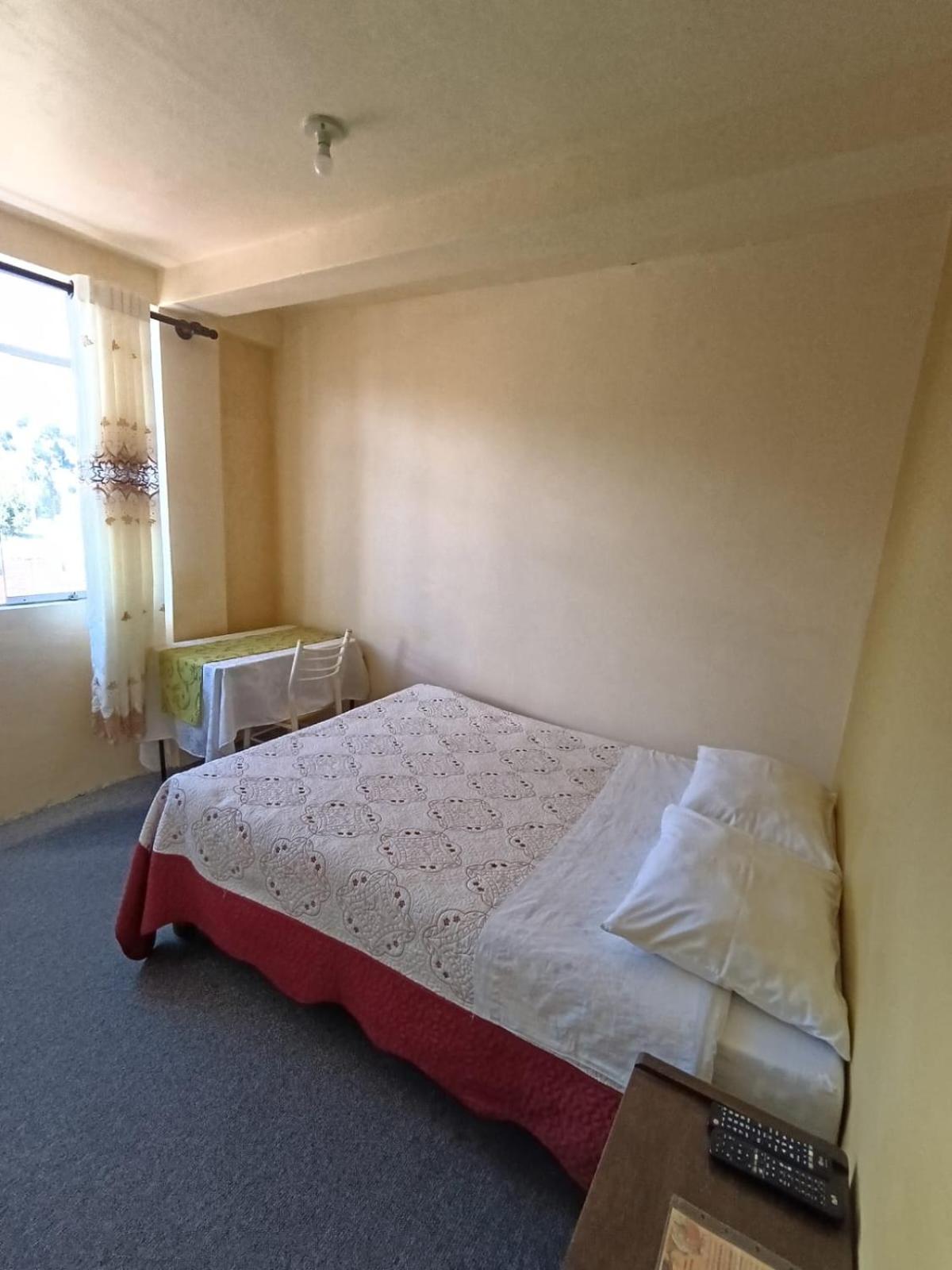 Hotel Summita Yunguyo Buitenkant foto